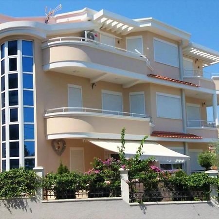 Apartmants Elisa Ulcinj Bagian luar foto
