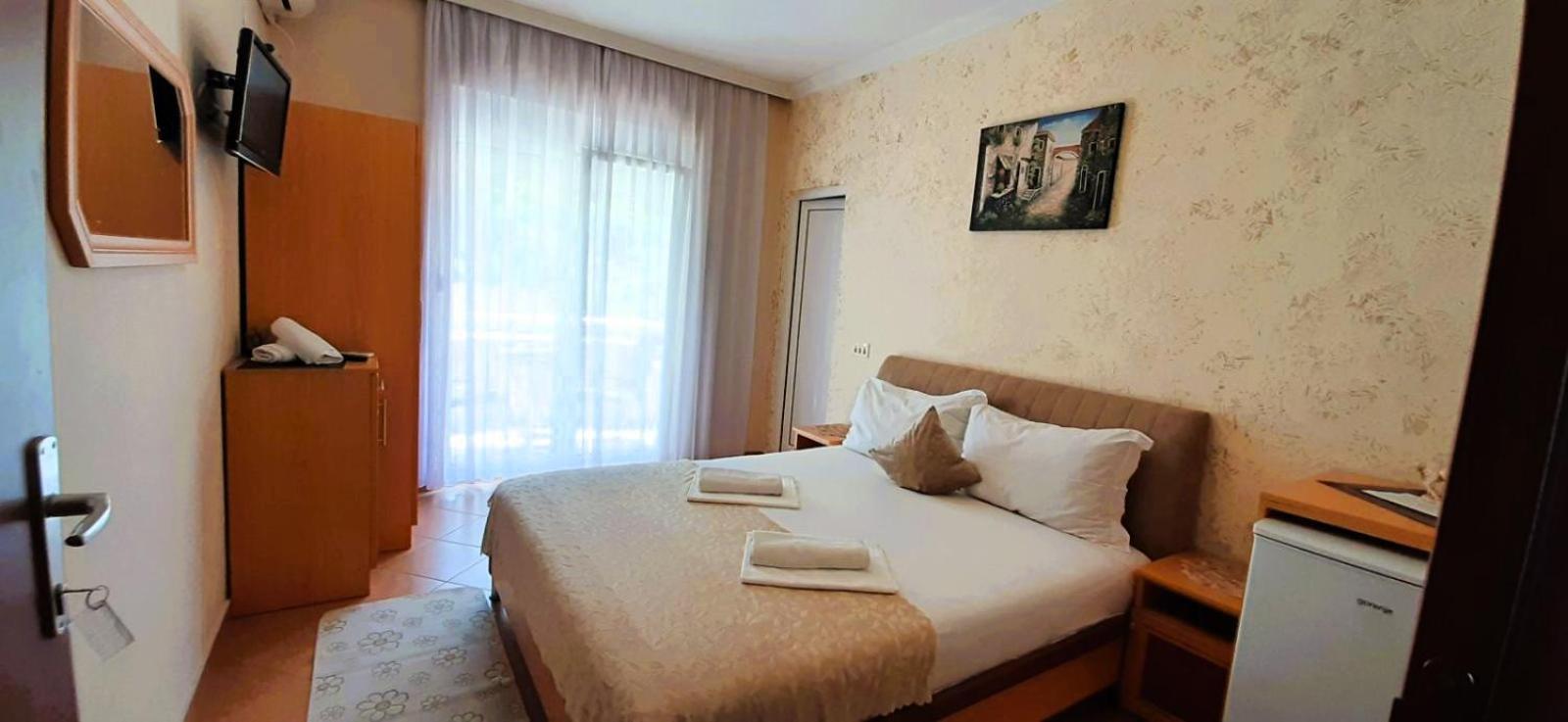 Apartmants Elisa Ulcinj Bagian luar foto